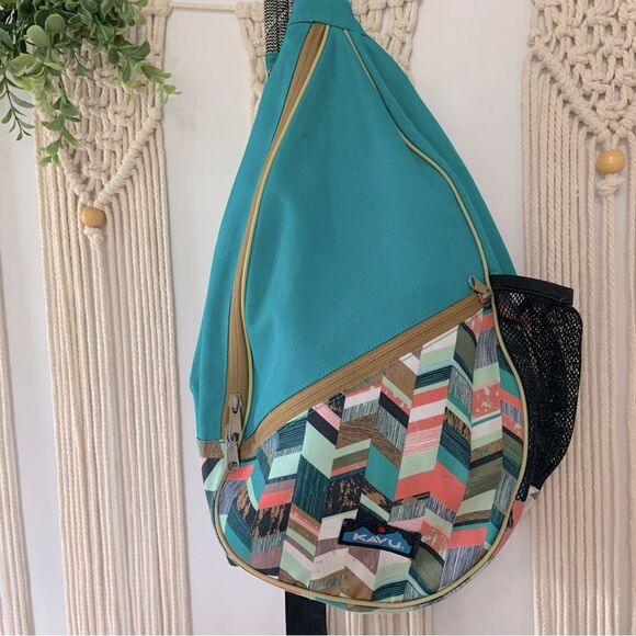 KAVU Coastal Blocks Paxton Pack Rope Sling Crossbody Bag Teal Blue Green Pink - Picture 1 of 16